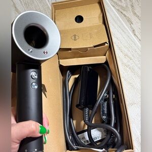 Dyson Supersonic hairdryer Black